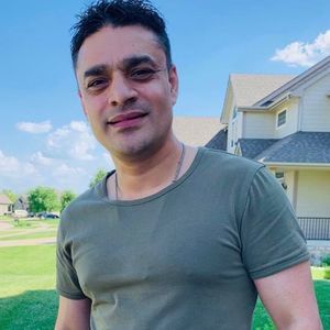 Meet your Posher, Neeraj